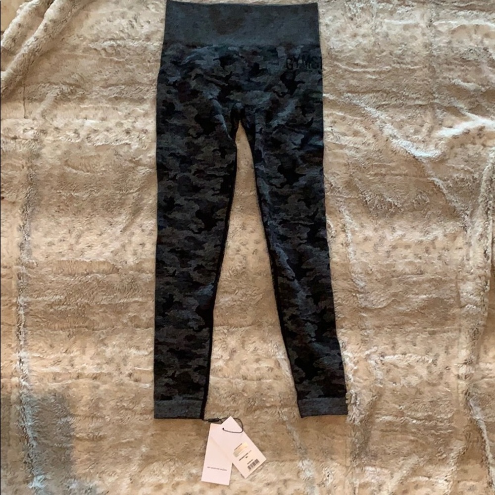 NWT Gymshark seamless camo leggings S